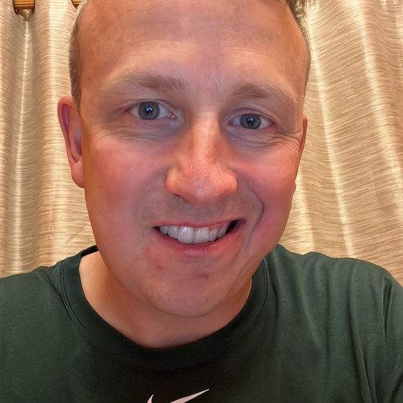 Meet your Posher, Matthew - Picture 2 of 2